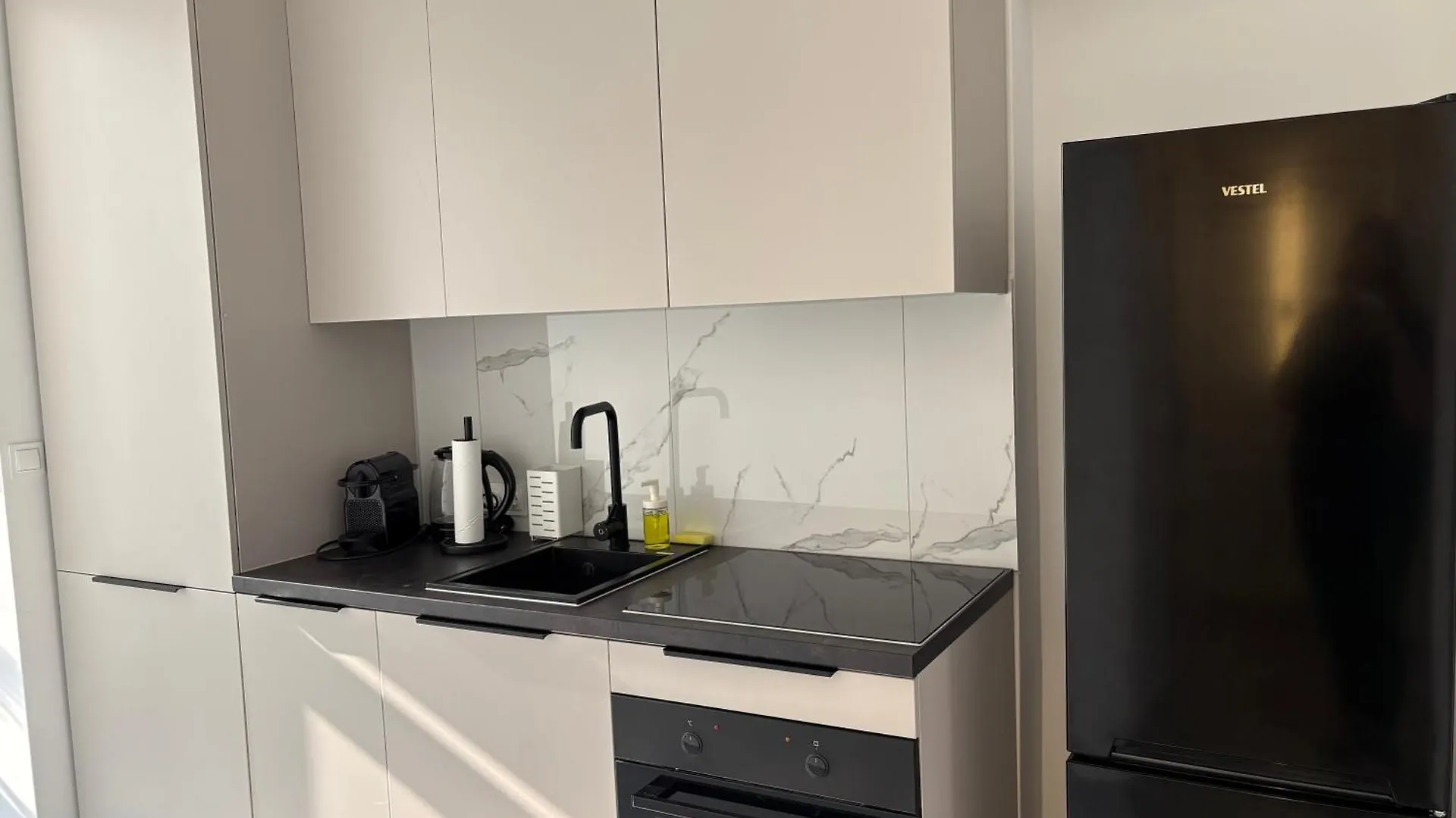 וינה Stylish Und Neu Renoviert In Ruhelage Mit Zentrumsanbindung דירה