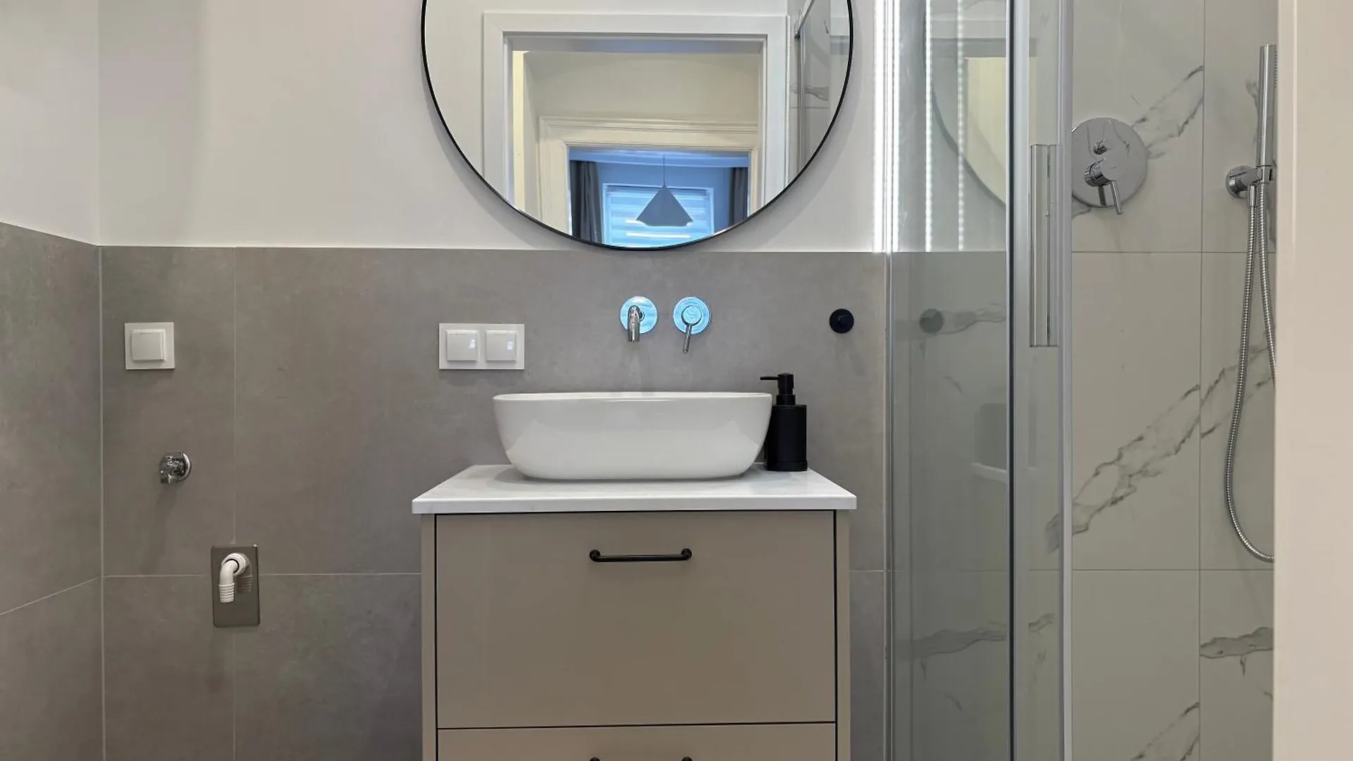 דירה וינה Stylish Und Neu Renoviert In Ruhelage Mit Zentrumsanbindung אוסטריה