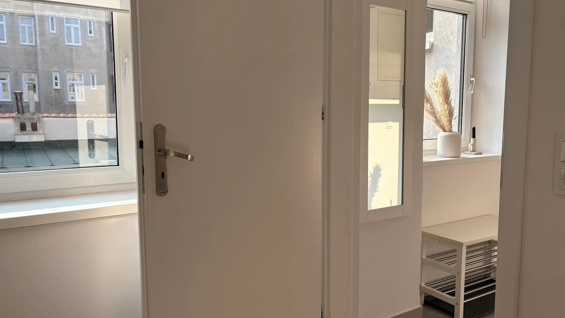 וינה Stylish Und Neu Renoviert In Ruhelage Mit Zentrumsanbindung
