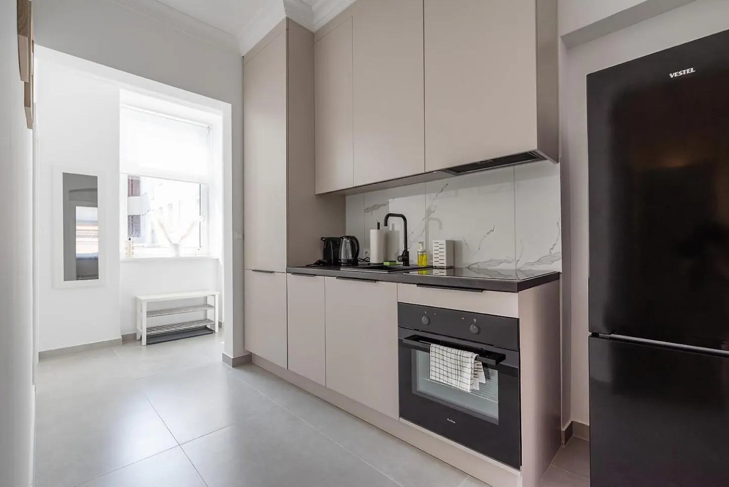 Stylish Und Neu Renoviert In Ruhelage Mit Zentrumsanbindung Βιέννη
